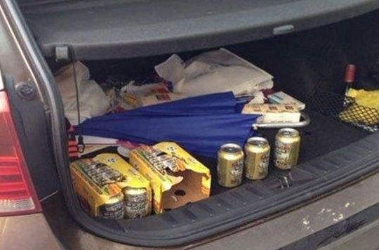 酒放在汽车后备箱可以吗,酒能不能放汽车后备箱