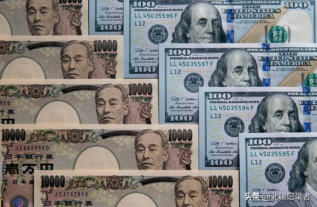 陈冠希硬扛外媒,黄秋生跪舔西方,论演员的修养在自我人品和三观