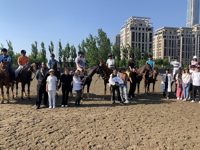 天津泛户外基地挂牌2021首期泛户外马术体验成功举办