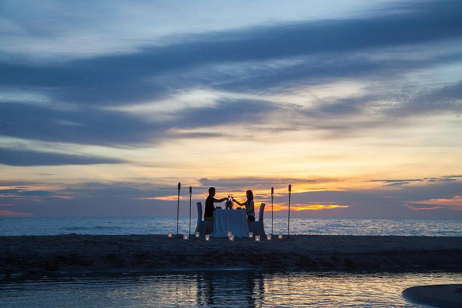 三亚酒店推荐最全攻略一览,三亚离市区近的酒店推荐