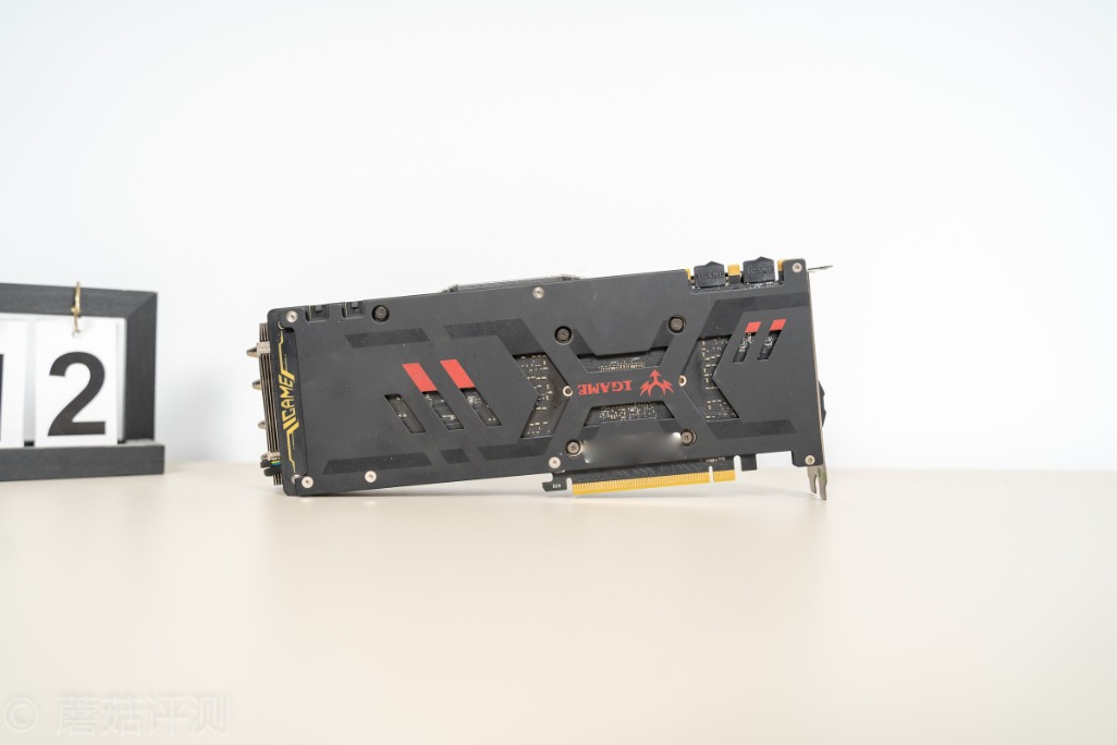 七彩虹1080ti相当于现在什么显卡,游戏显卡钉子户