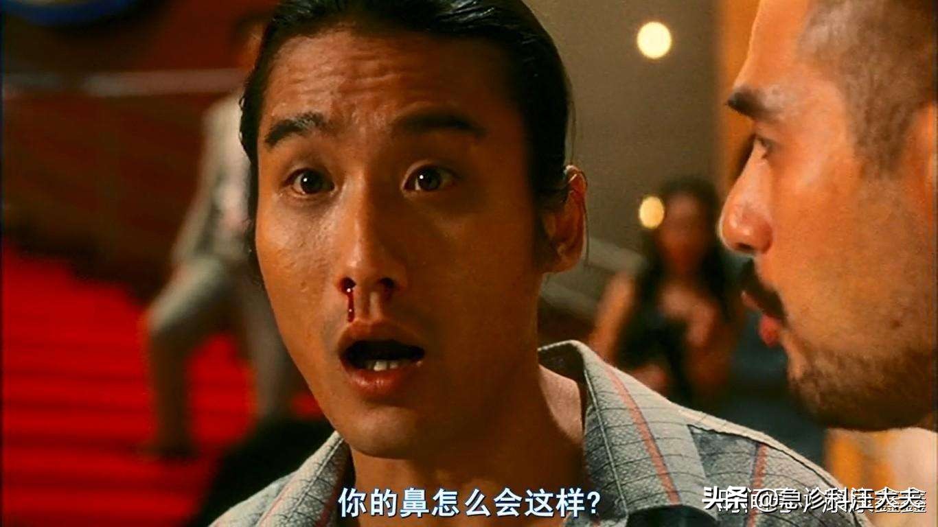 流鼻血紧急处理,流鼻血到急诊医生都是怎么处理的