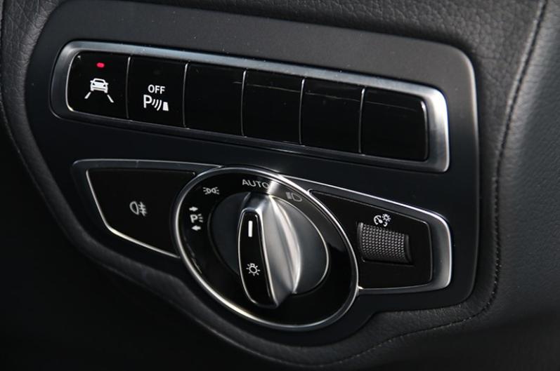 奔驰g350d卖得多还是g63卖得多,全新奔驰g级入门版g350d价格