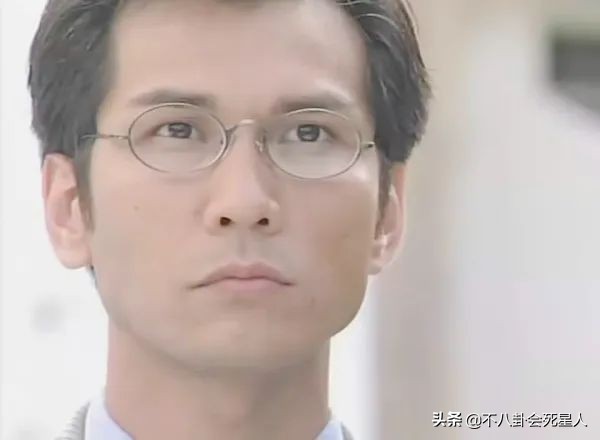 香港十大颜值男神80后,香港十大帅哥年轻时候的照片