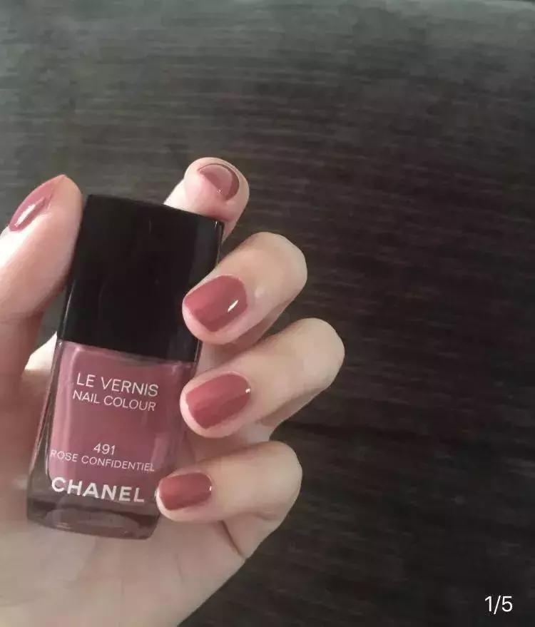 冬季适合的指甲油颜色推荐,适合冬天用的平价指甲油