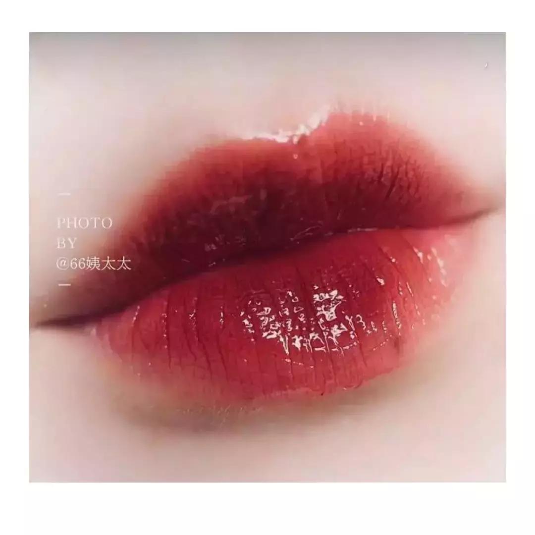 最简单的口红涂法无白胶,所有口红都适用的口红涂法