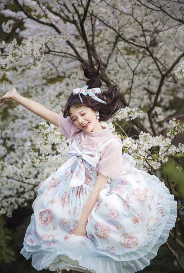 中国风洛丽塔写真,最近流行洛丽塔