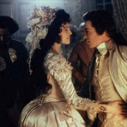 莫泊桑项链如果没有丢会怎样,莫泊桑项链告诉我们什么道理