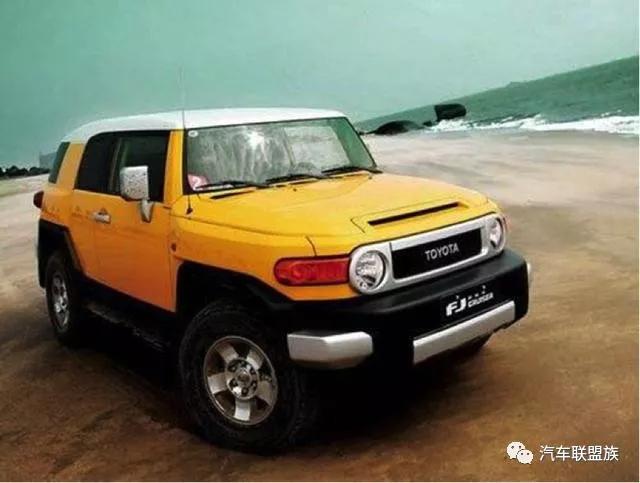 全球最霸气的十大越野车型,官员明星不敢买,油耗58升,可防枪击