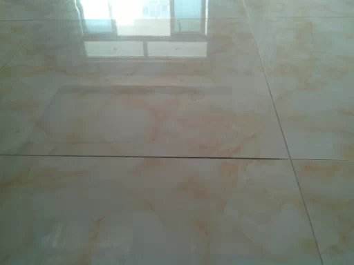 客厅与阳台地砖高低不平怎么衔接,地砖瓷砖高低不平怎么补救