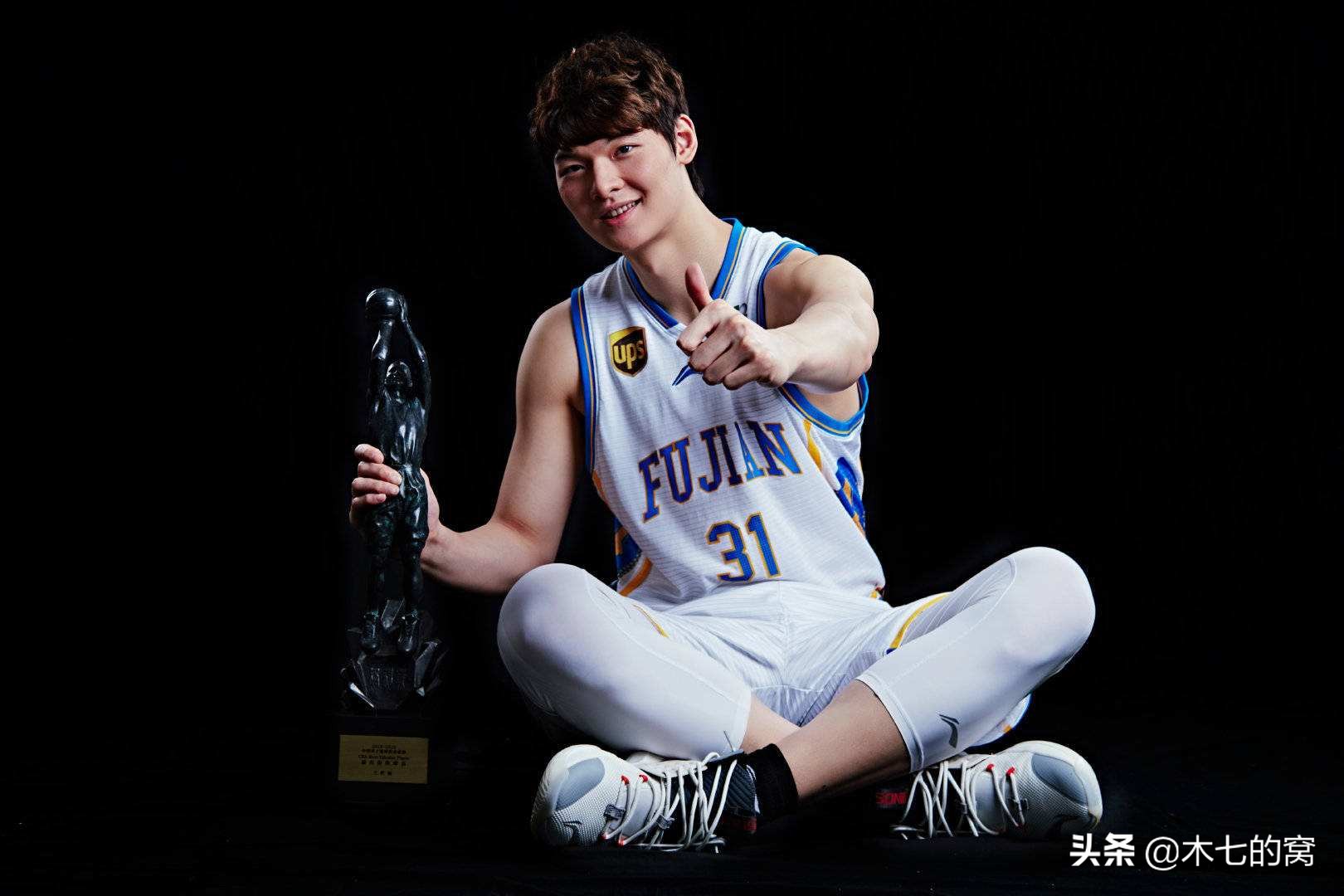 中国男篮亚运会姚明指导王哲林,王哲林第一年