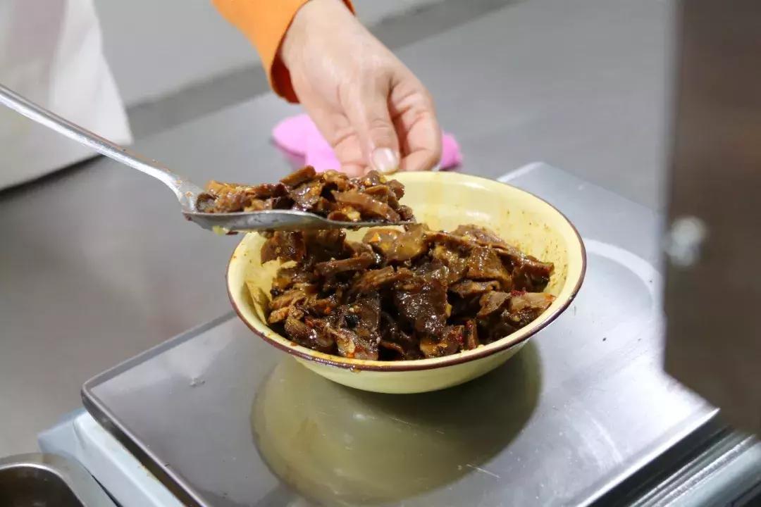 探秘北京大学食堂,四川探秘大学食堂