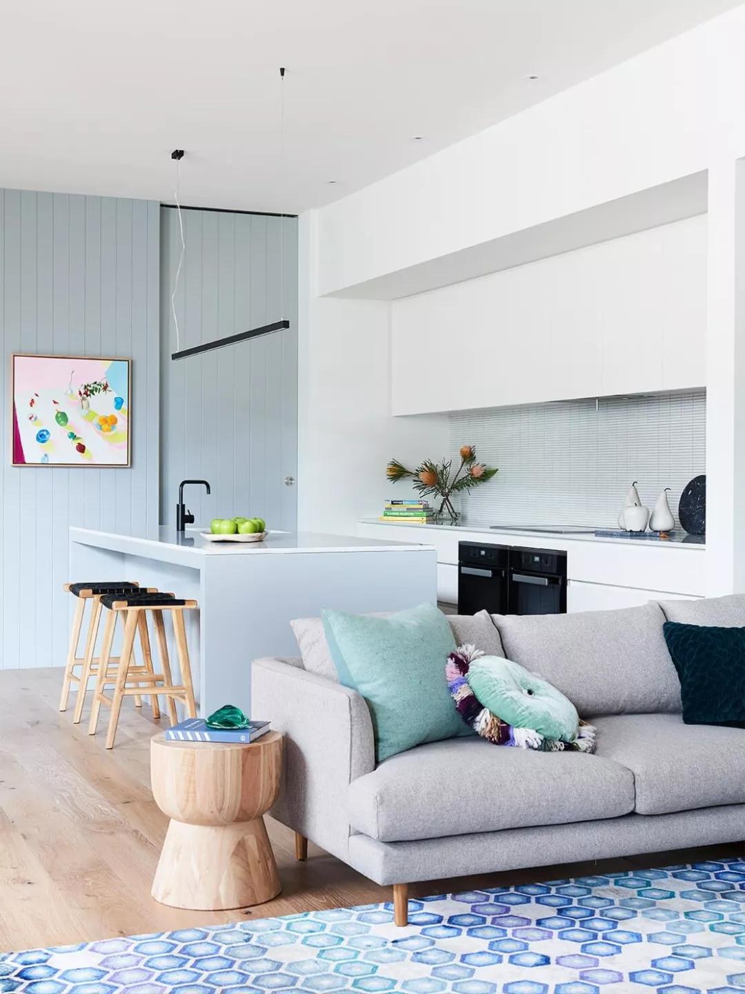 一家匠心别具的新潮家居买手店,她打造了一家美如画的家居买手店