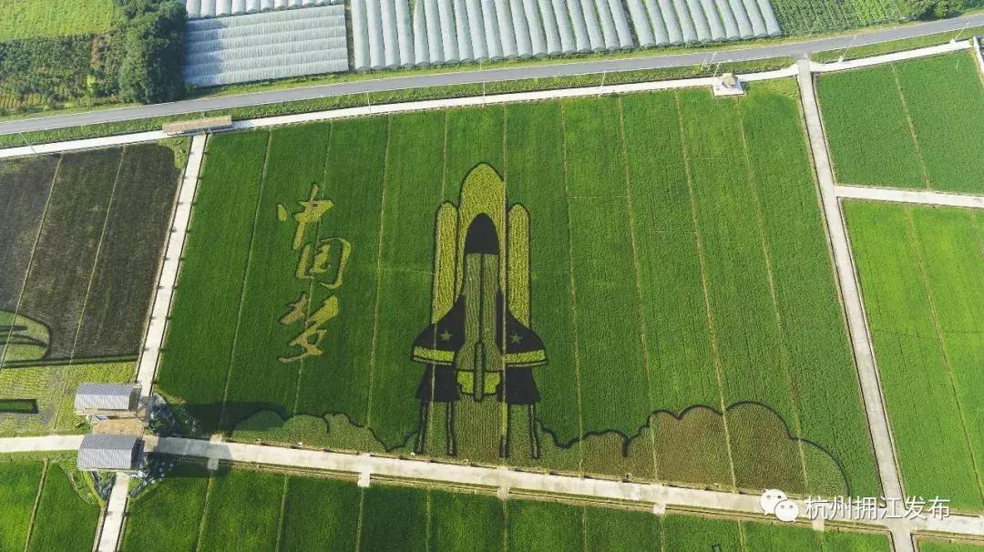 钱塘江大潮图画,钱塘江大潮的壮观景象手绘