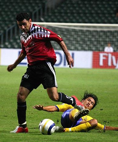 为什么会让人看笑话？强大的国家不可能让着你