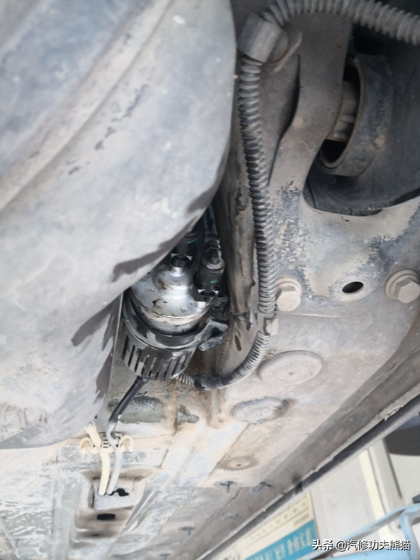 2017款途观丝绸之路1.8t烧机油吗,途观2015款1.8t四驱豪华版烧机油