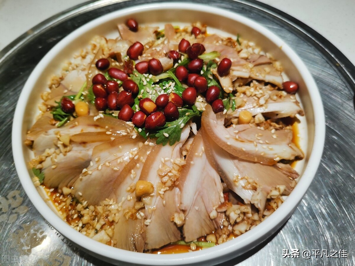 大蒜这么难吃为什么有人喜欢,这么好吃的大蒜你敢吃吗