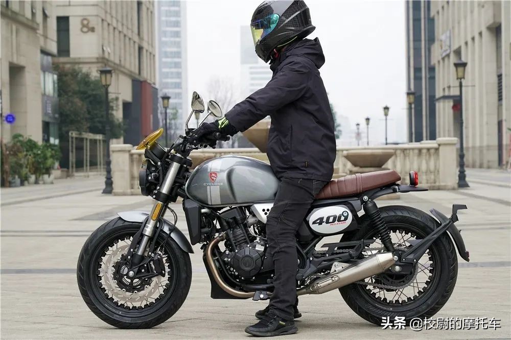 赛科龙re3英伦复古车,赛科龙复古re32020款