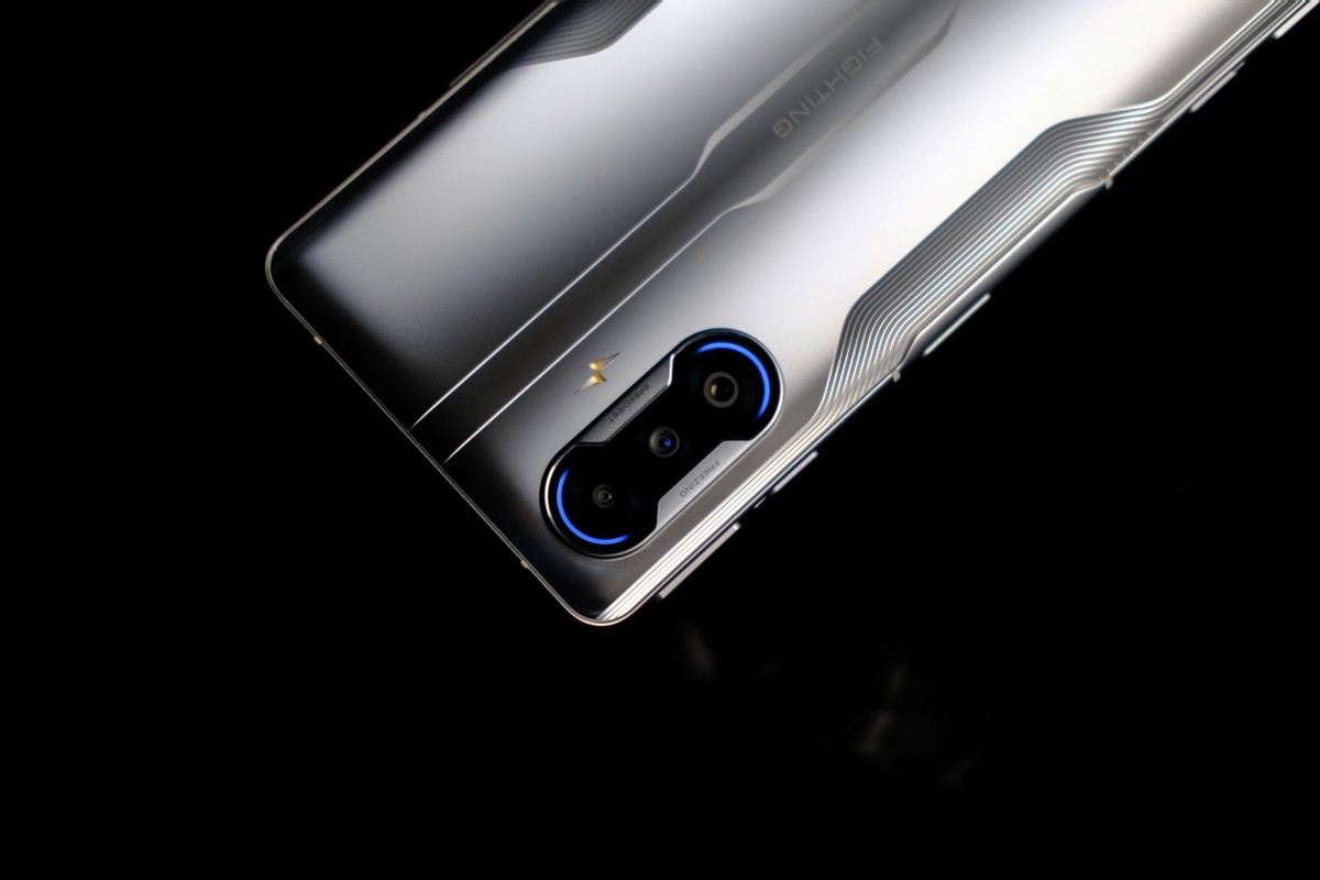 redmik40游戏增强版性价比之王,redmik40游戏增强版和realmeneo2