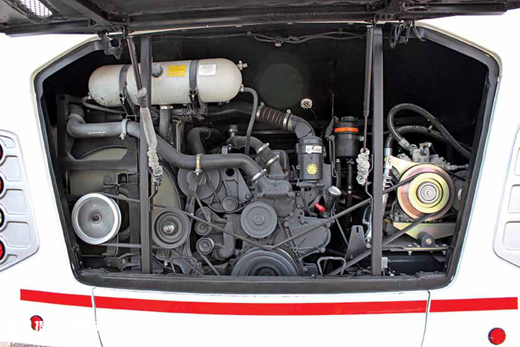 印度奔驰大巴车,奔驰梅赛德斯顶级豪华大巴