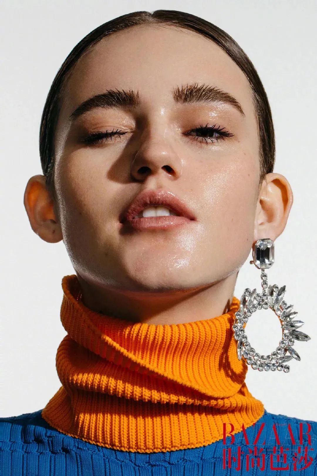 功效型产品选精华还是面霜,哪款精华经济实惠好用