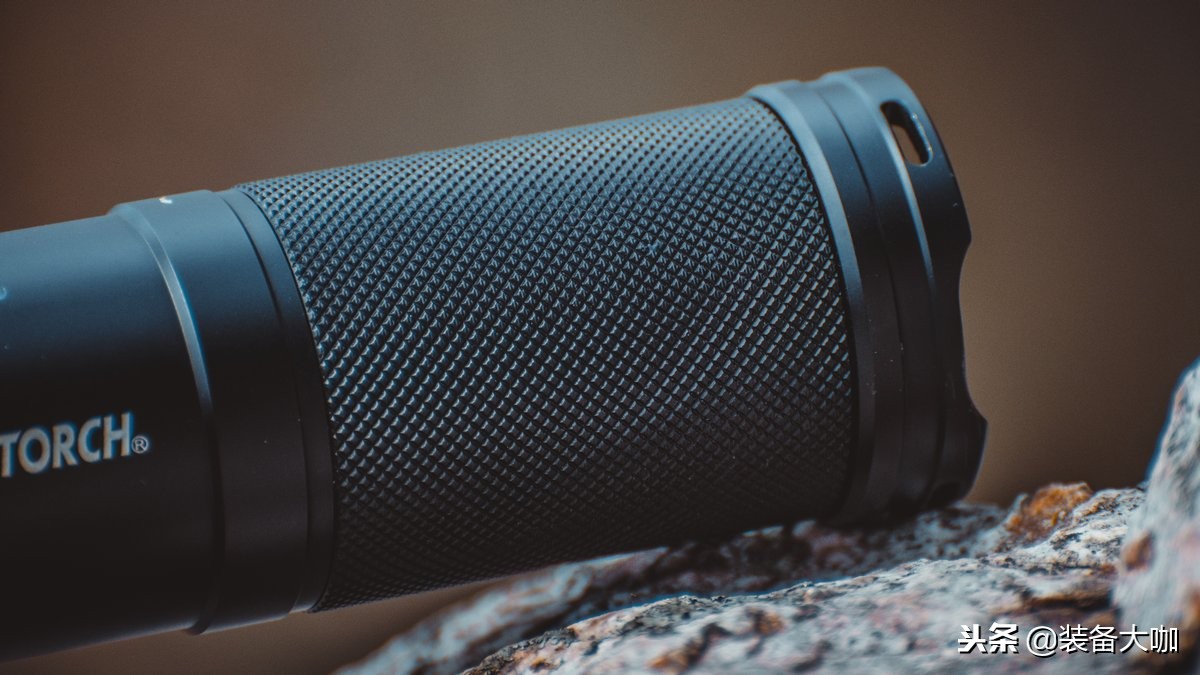 防身手电筒远射5000米,防身远射强光手电