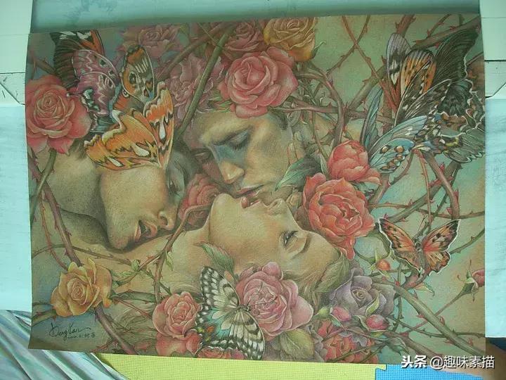 超精细彩铅人像素描,简单又漂亮的彩铅插画