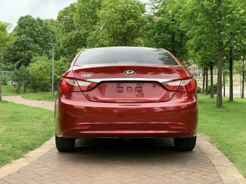 13年的现代索8现在值多少钱,2015款索8二手车值不值得购买