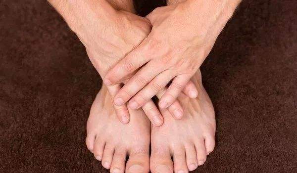 身体一搓就有污垢,每天搓一搓好处多多