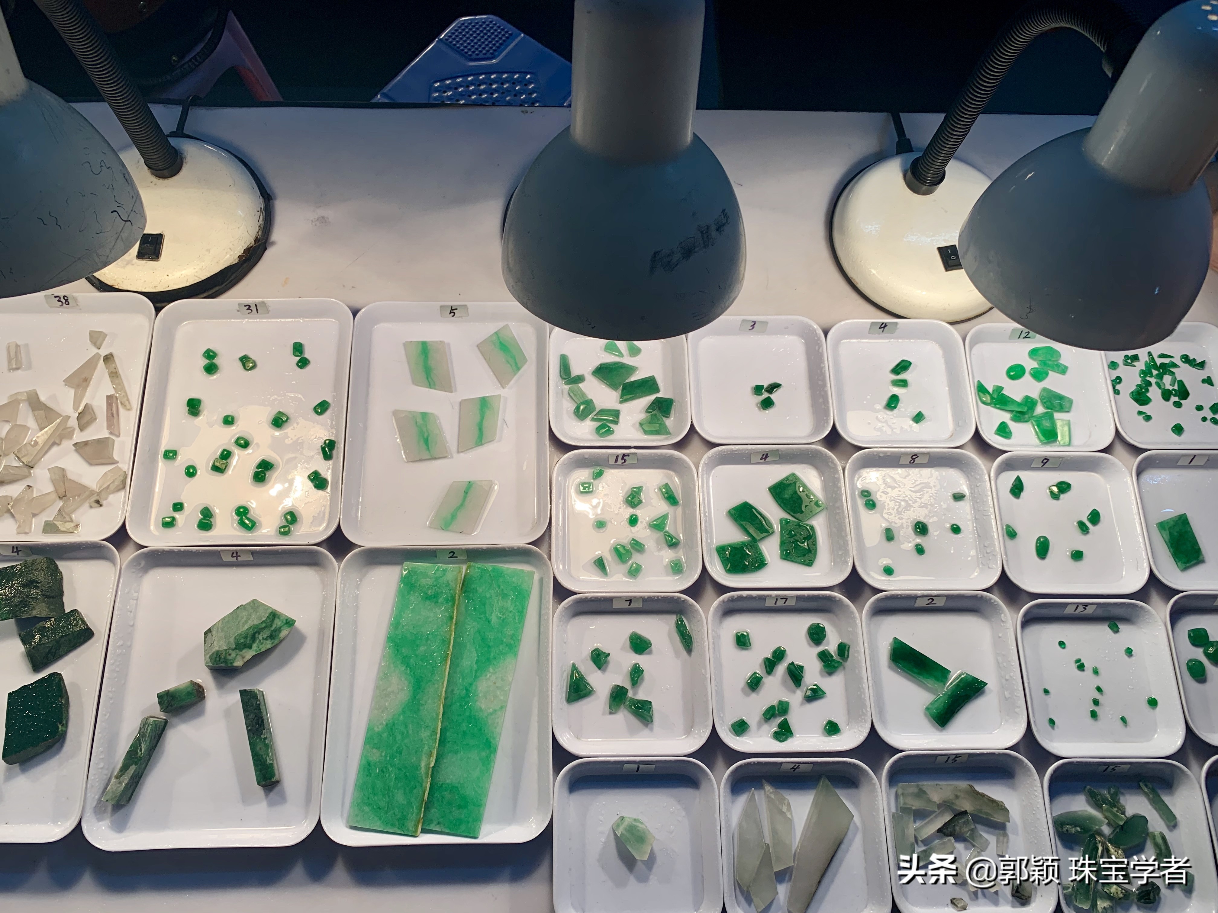 揭阳翡翠价格一览表,揭阳翡翠的特点