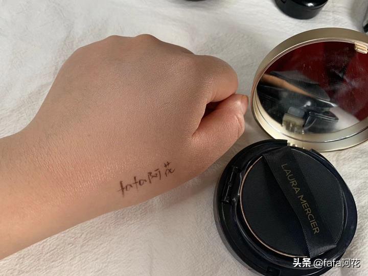 好用不贵的美妆单品,美妆博主有多少化妆品