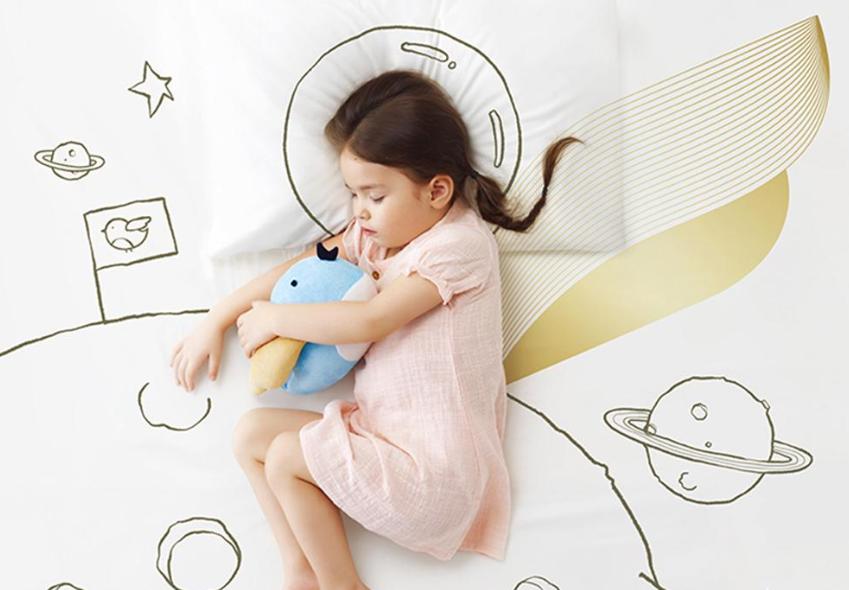 宝宝晚上老是哭怎么哄都哄不好,半夜宝宝大哭不止怎么都哄不好