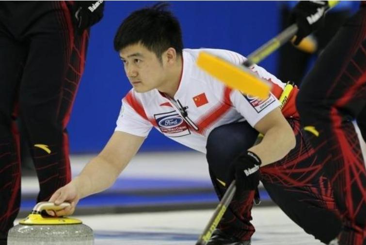 韩国美女冰壶队长倒追中国运动员,韩国冰壶女神倒追中国穷小伙