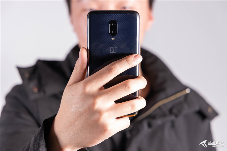 一加6t迈凯伦定制版值得购买吗,一加6t迈凯伦定制版对比note9