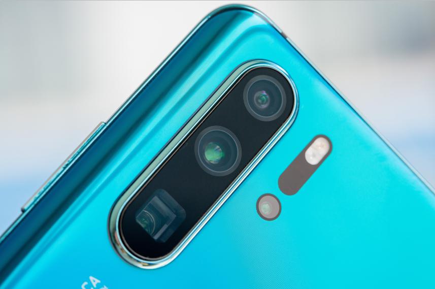 手机系统升级有哪些秘密？为什么不是所有手机能同时升级呢？