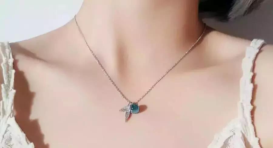 小钻戒指耳饰轻奢小众高级感,项链戒指耳环三件套