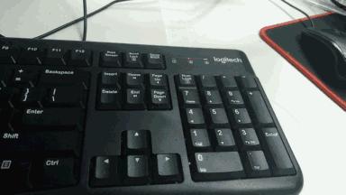 怎么消除电脑出现的模拟键盘,不想让别人用自己电脑怎么办