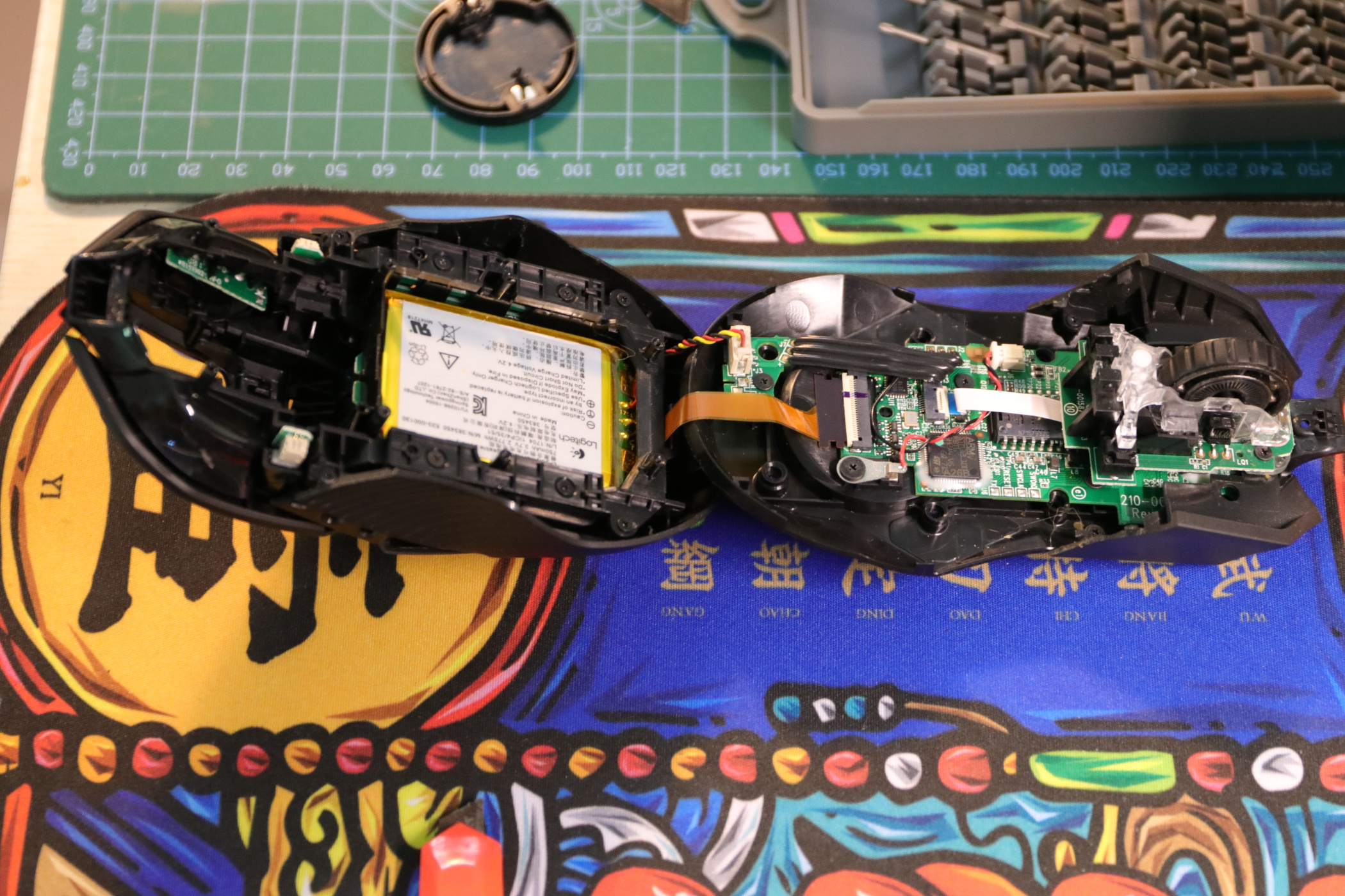 罗技g903电竞游戏双模无线鼠标,罗技g903鼠标坏了怎么自己维修