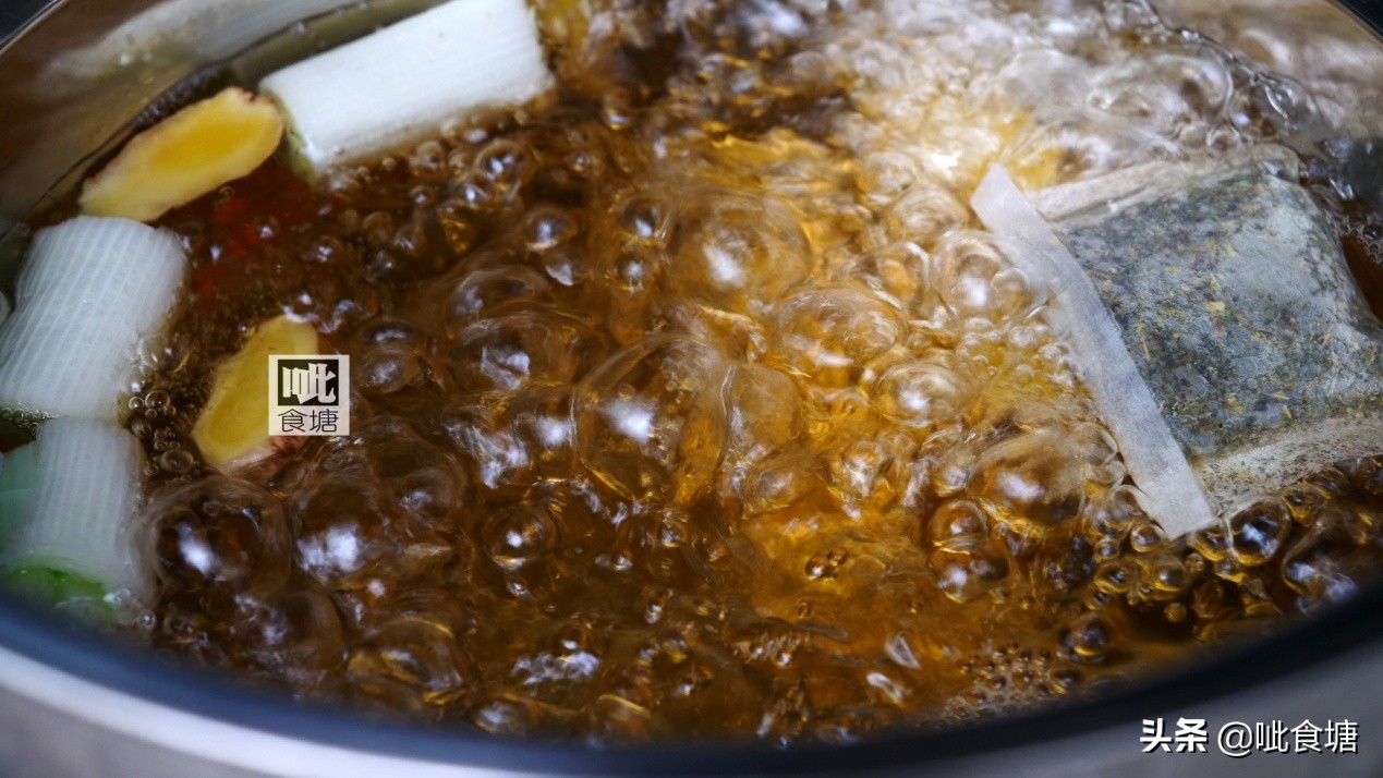 秋天肥美的大闸蟹,大闸蟹哪个季节最好吃最肥美