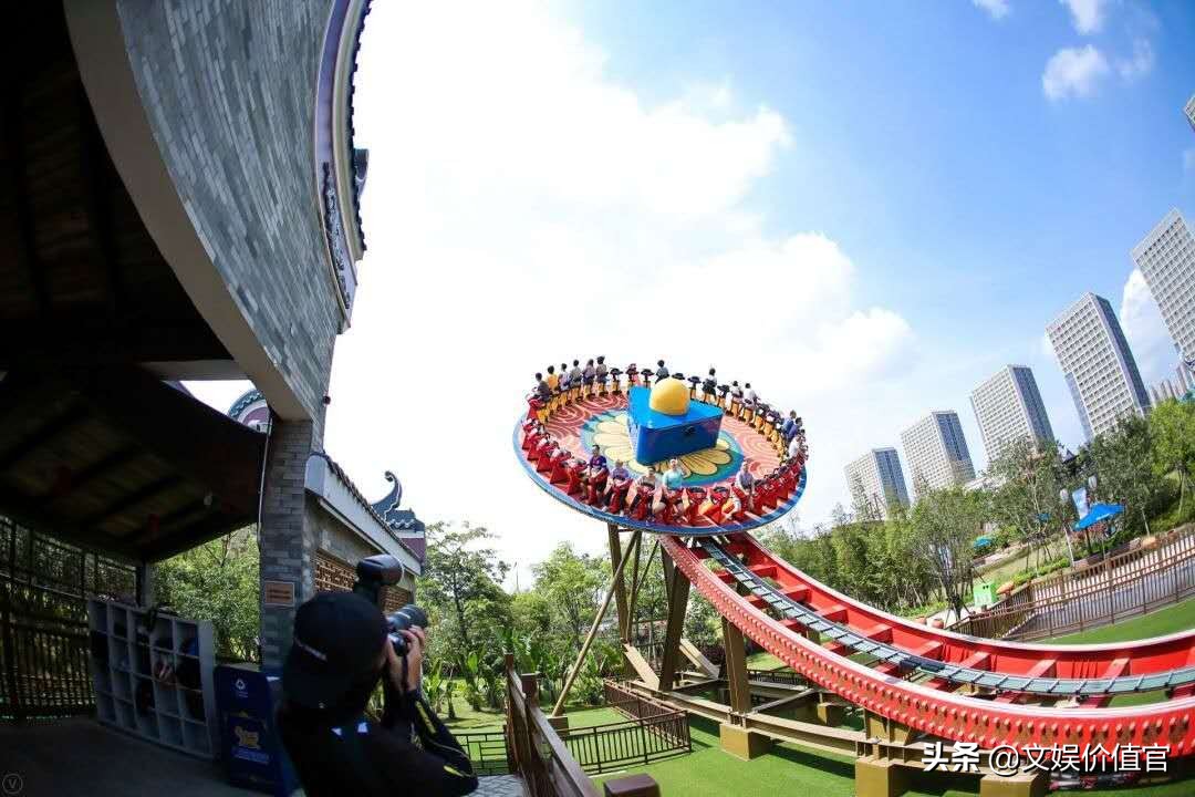 你还在对抗“热浪”？我们都去“冲浪”了