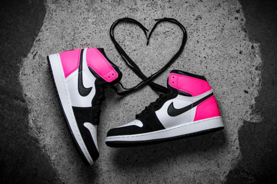 配色中草丨适合女生上脚的粉色球鞋盘点