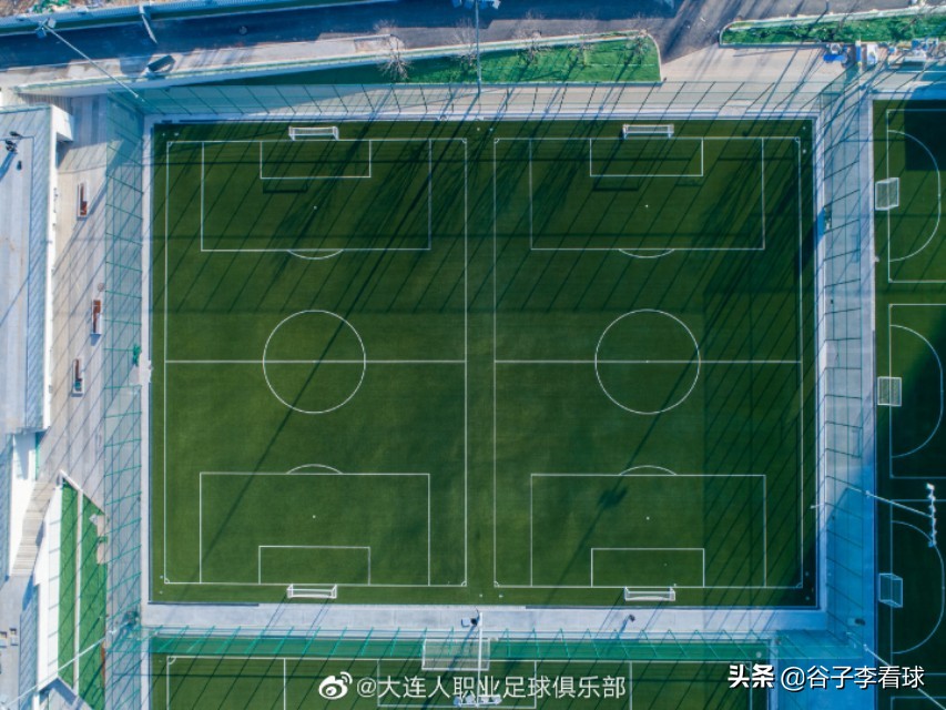 大连青训足球基地室内足球场对外,大连青训足球基地视频航拍