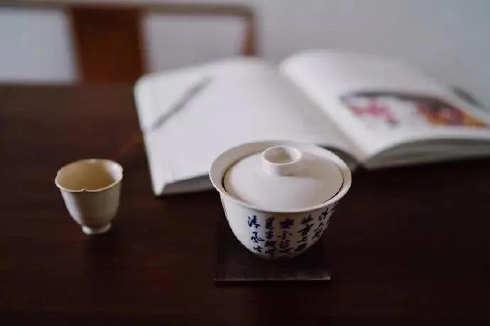 茶里的回甘生津是怎么回事,有回甘特别甜的茶