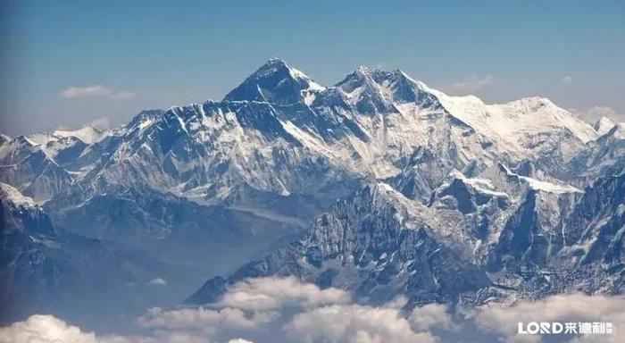 美出新高度下一句,美出新高度是什么