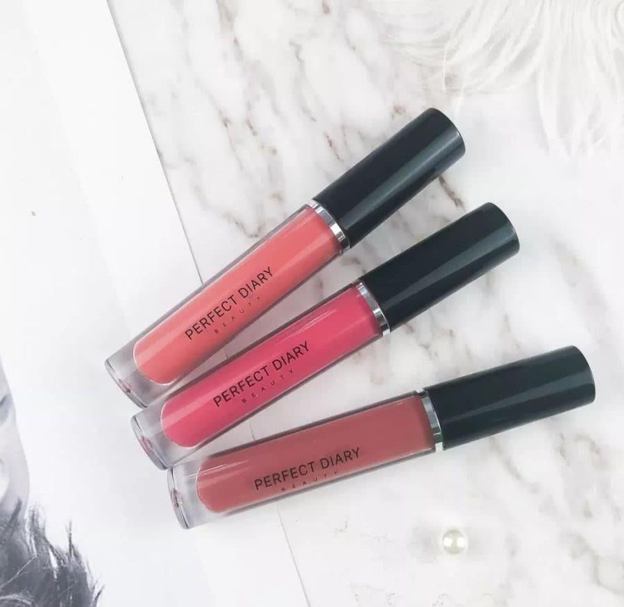 红色口红显白,显白的红色系口红