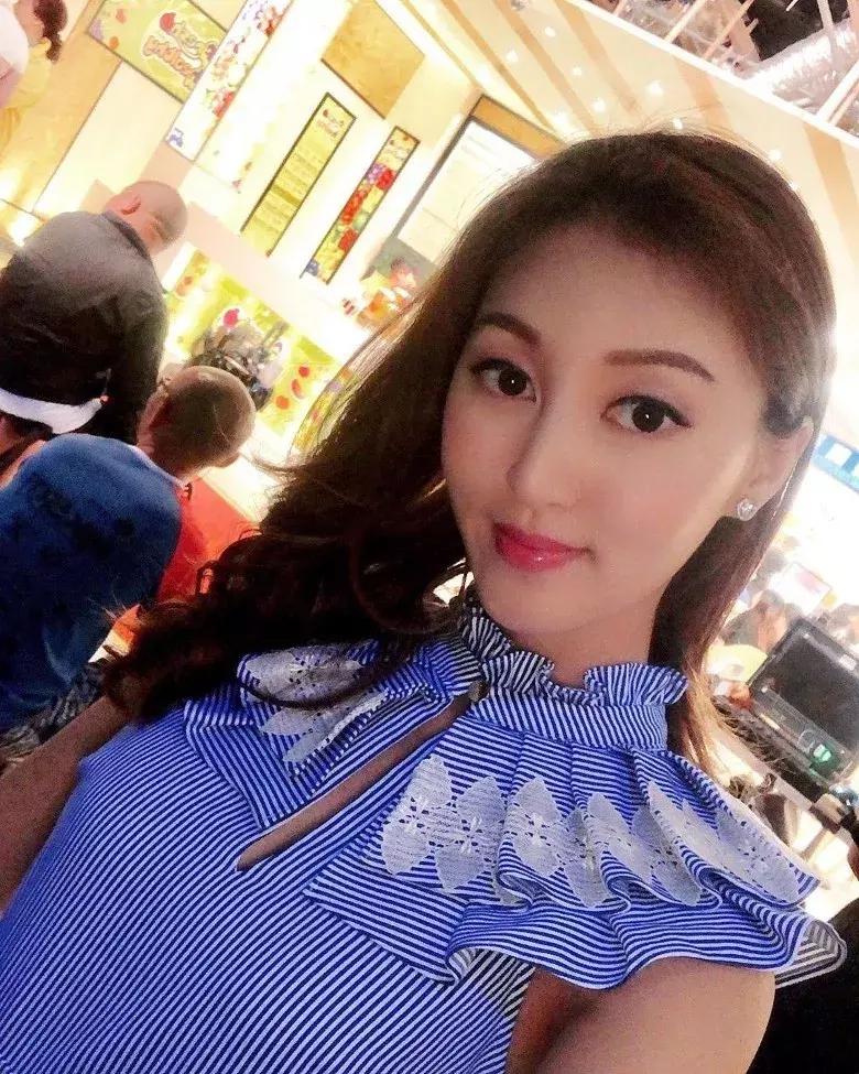 39岁前港姐结婚6年依旧恩爱,前港姐冠军晒照