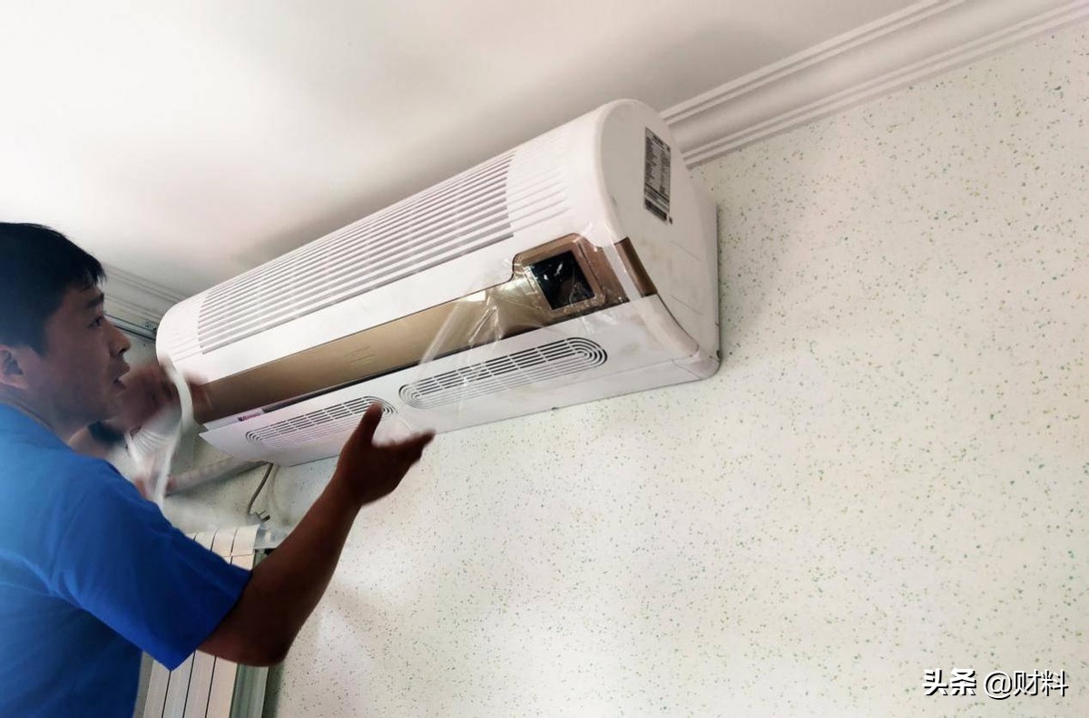 格力股价大跌背后业绩不如预期,格力与奥克斯十年对比