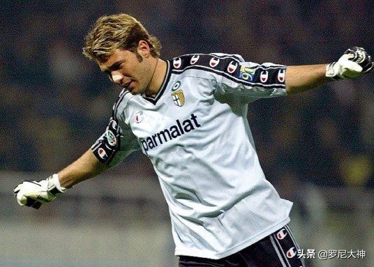 疯狂的指尖,fm2022最强殿堂级妖人门将