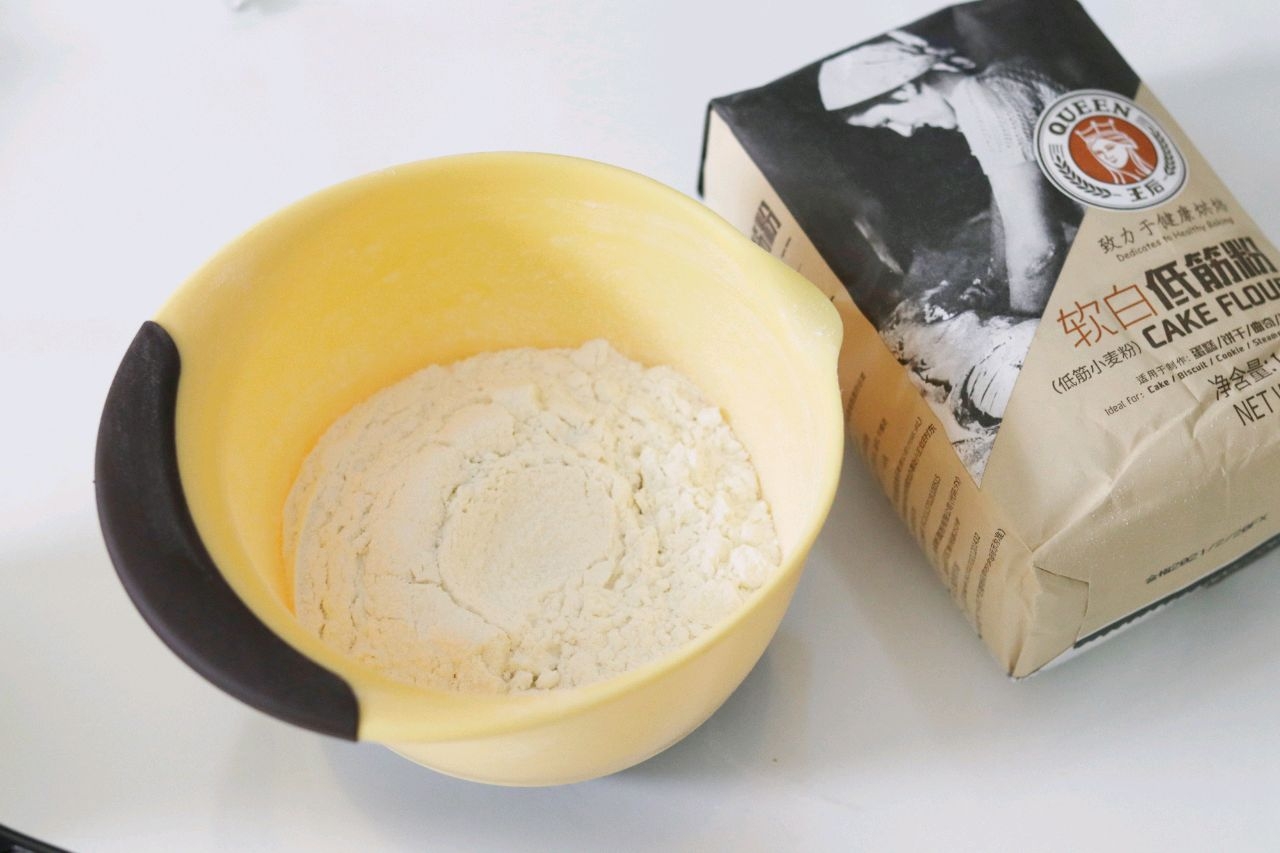 中国翻糖蛋糕大赛惊呆老外视频,足球翻糖蛋糕