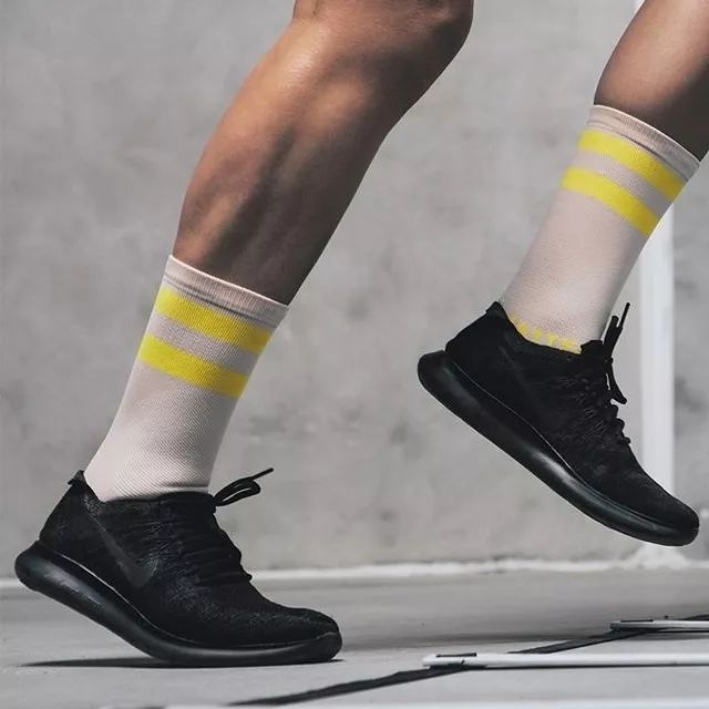 除了NIKE、ADIDAS，女生还有哪些值得入手的运动单品？